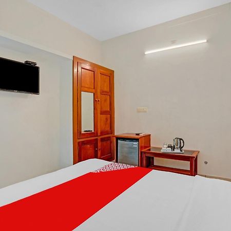Flagship Hotel Adara Residency Thiruvananthapuram Kültér fotó