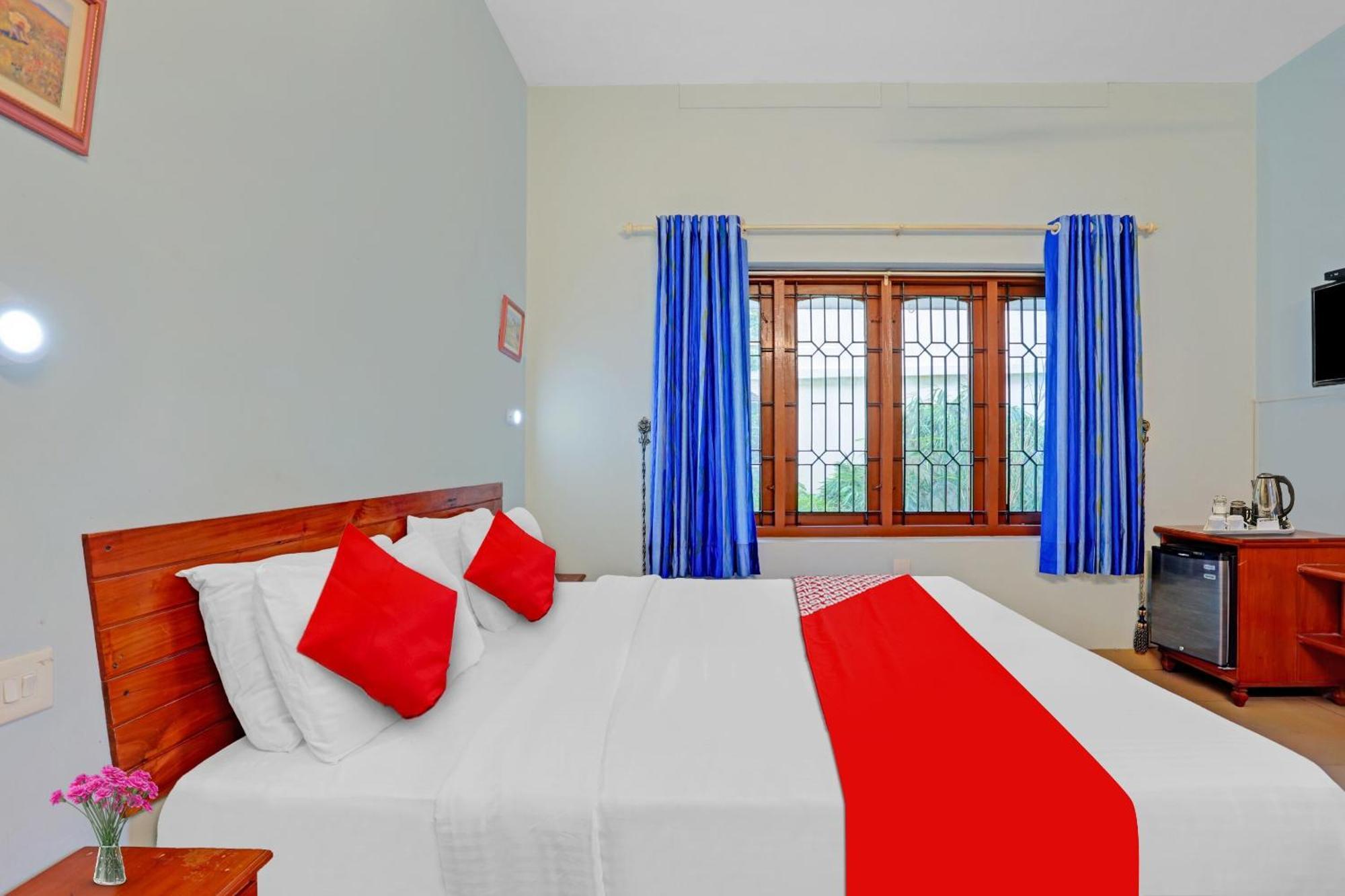 Flagship Hotel Adara Residency Thiruvananthapuram Kültér fotó