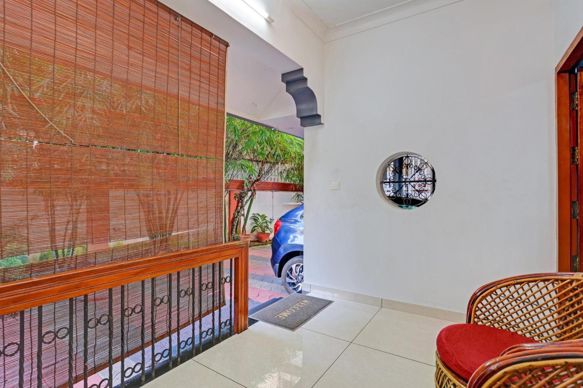 Flagship Hotel Adara Residency Thiruvananthapuram Kültér fotó