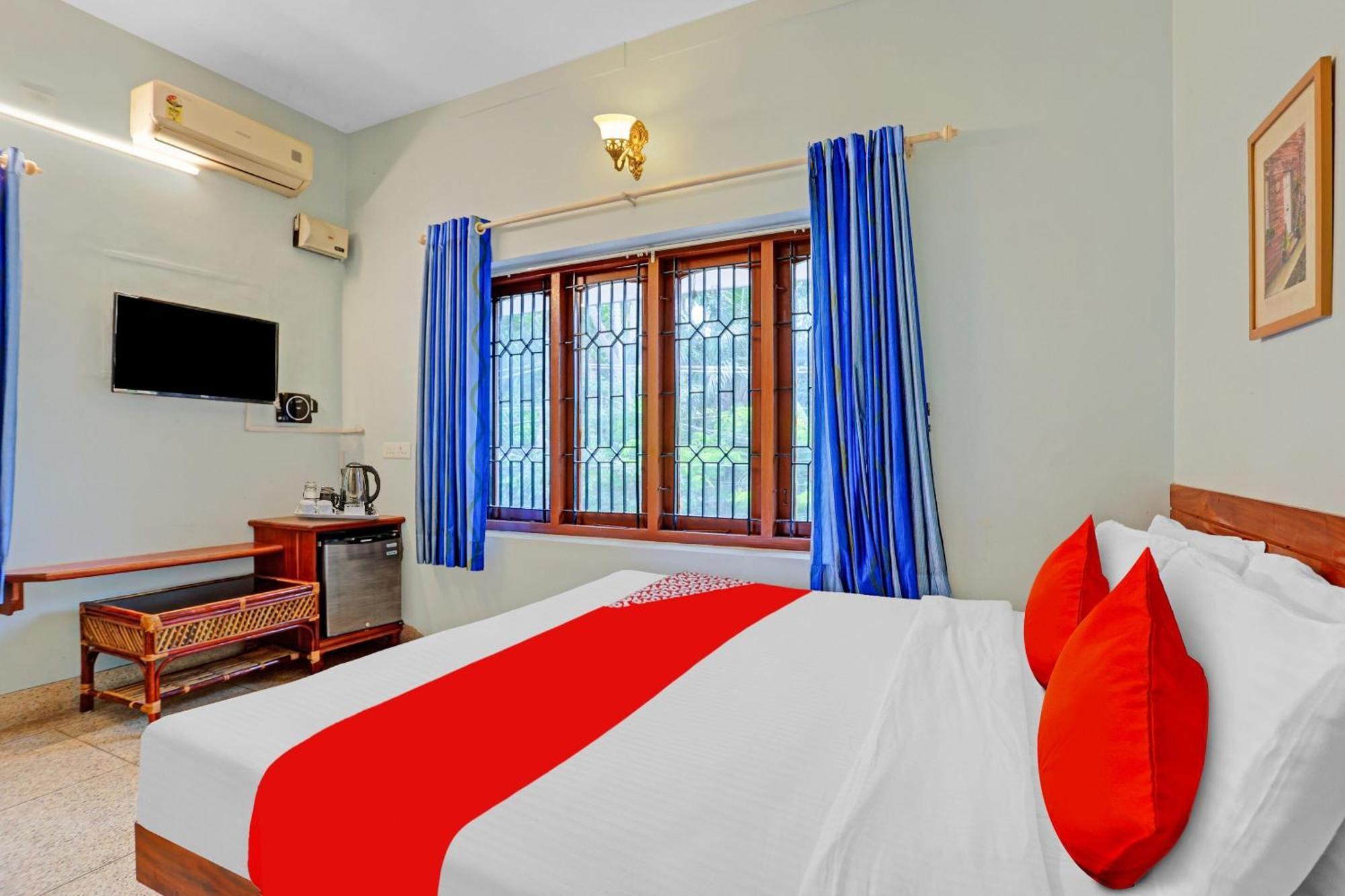 Flagship Hotel Adara Residency Thiruvananthapuram Kültér fotó