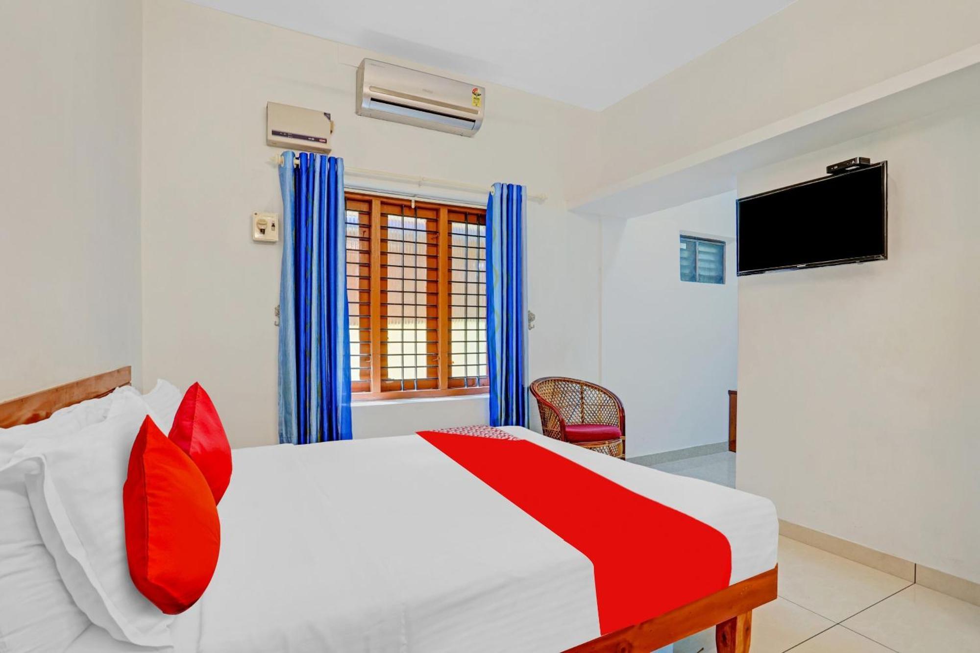 Flagship Hotel Adara Residency Thiruvananthapuram Kültér fotó